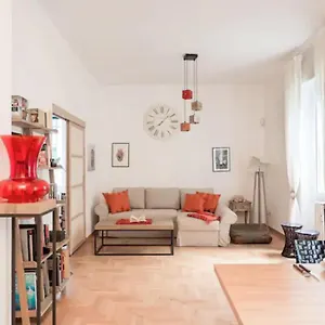 Washington Cosy And Comfortable , Milano Italia