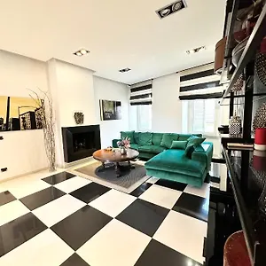 48 Fourty Eight Luxury , Roma Italia